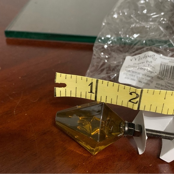 NWT Michael’s Triangular Prism Drawer Pull - Picture 7 of 7